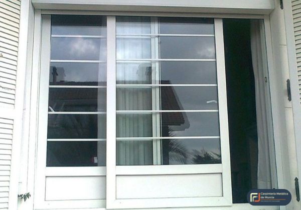 Ventana corredera de aluminio a medida en Murcia